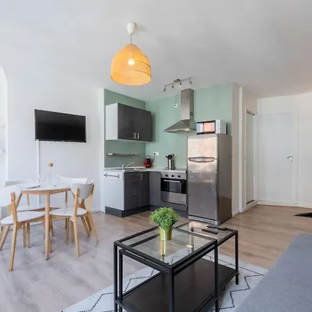 Appartement Old Town - Nice, Cozy And Functional Ap.